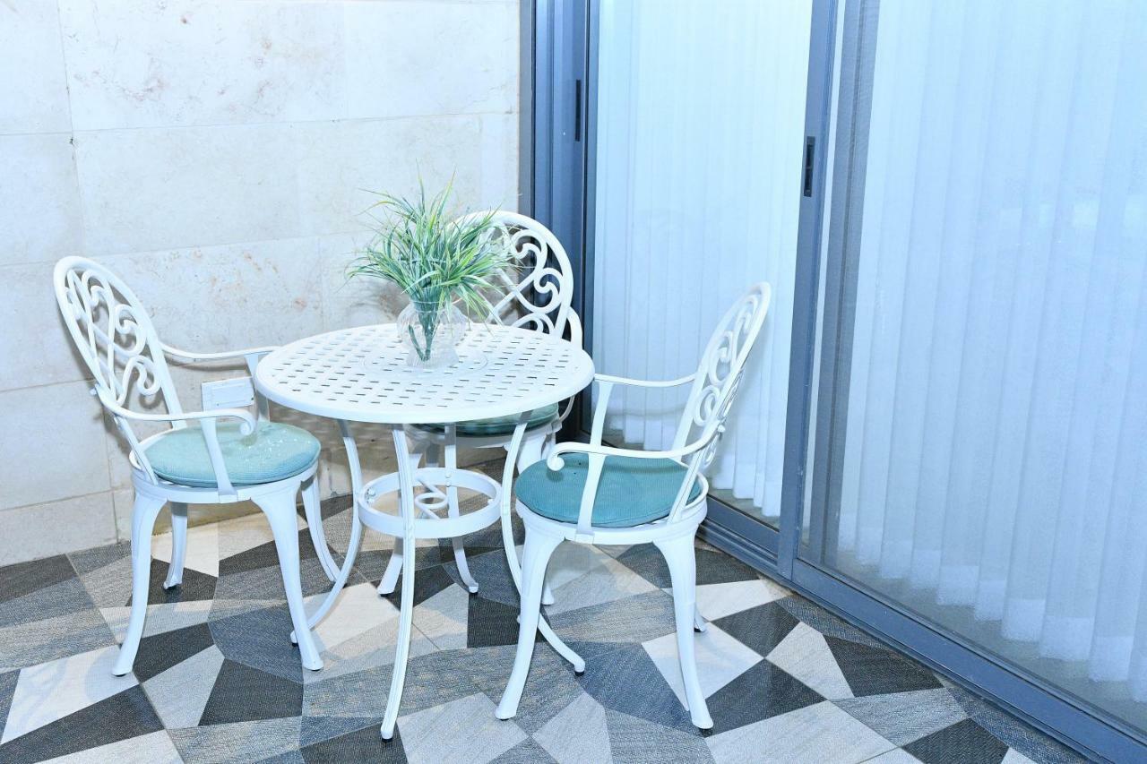 Luxury Rooftop Apartment In Netanya Bagian luar foto